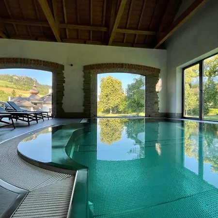 Kastiel Kubinyi (adults Only)