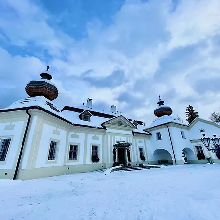 Kastiel Kubinyi (adults Only) Hotel