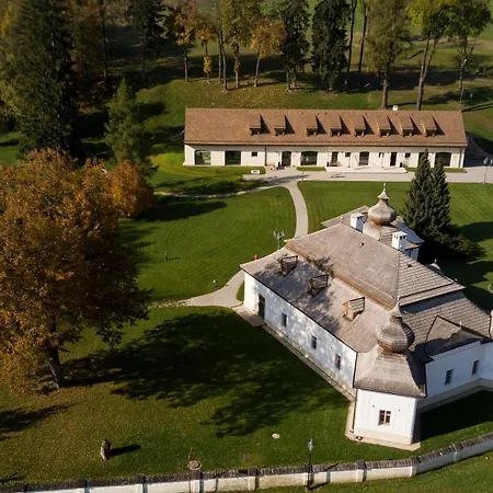 Kastiel Kubinyi (adults Only) Hotel Dolny Kubin