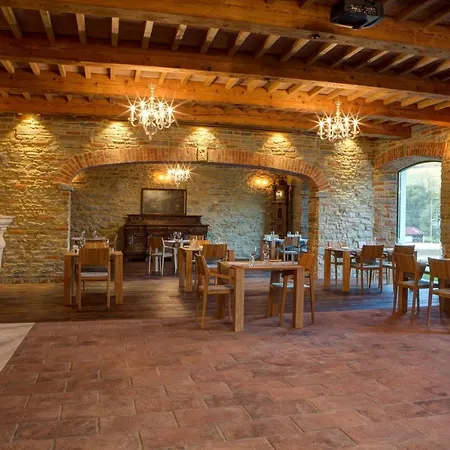 Kastiel Kubinyi (adults Only) 4*