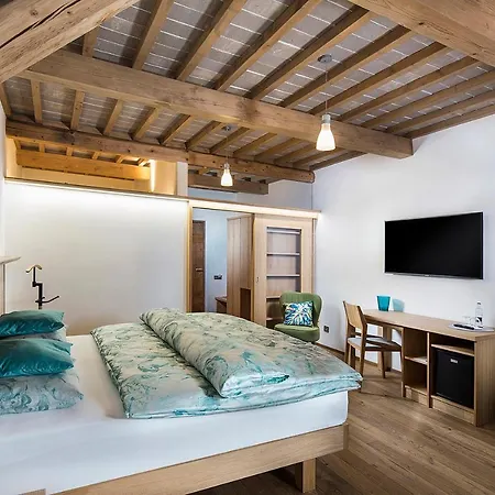 Kastiel Kubinyi (adults Only) Hotel
